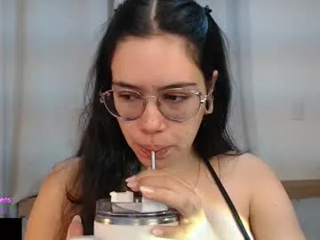 ChloeCerisse – webcam model profile photo Image 12