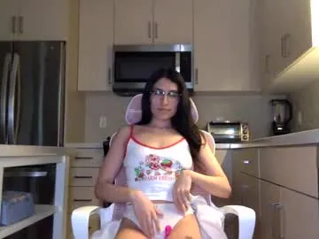 vibingwithchloe Image 3