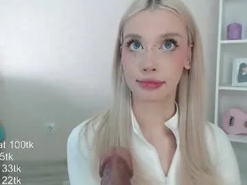 vickyfuckingdoll Image 19