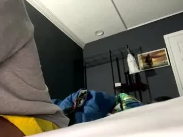 pizza_biceps – webcam model profile photo Image 14