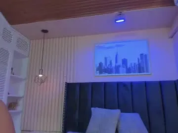 wet_dreamm22 – webcam model profile photo Image 9