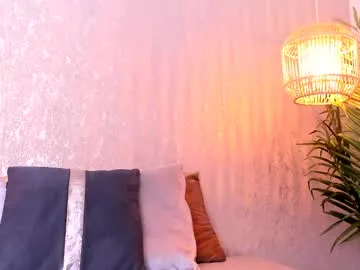 pizza_biceps – webcam model profile photo Image 14