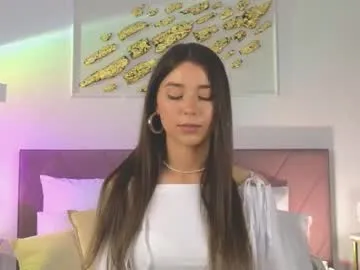 violetta_finch Image 19