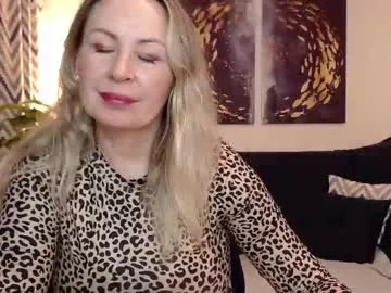pinkypuppa – webcam model profile photo Image 13