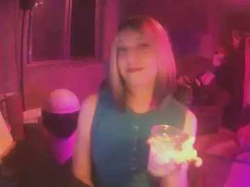 sexy_hot_friends_ – webcam model profile photo Image 6