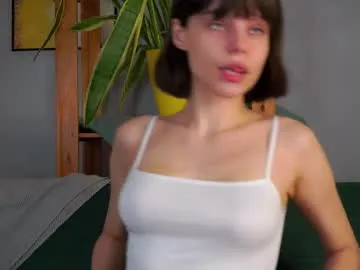 GigiDaven – webcam model profile photo Image 17