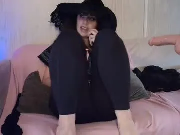 pinkadele – webcam model profile photo Image 18