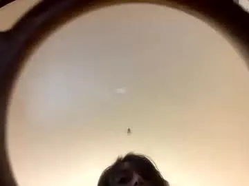 lina_kriss – webcam model profile photo Image 4