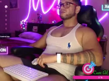 oscar_miller_ – webcam model profile photo Image 14