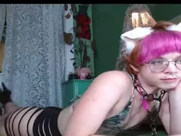 pacho_stormie – webcam model profile photo Image 2