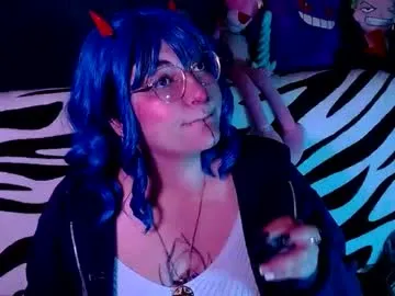 AellennaAA – webcam model profile photo Image 6