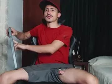 playussoftly – webcam model profile photo Image 16