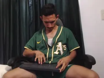 playussoftly – webcam model profile photo Image 6