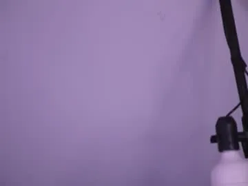 pacho_stormie – webcam model profile photo Image 14