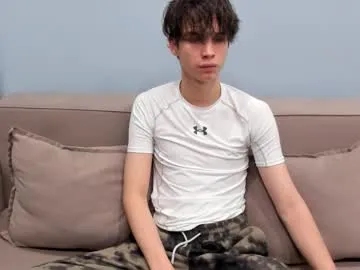 pinkadele – webcam model profile photo Image 17