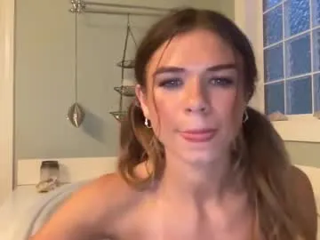 yourgirlaurora Image 2