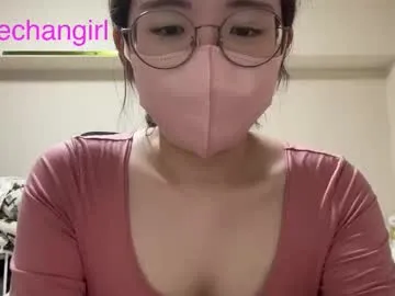 LauraRiccoo – webcam model profile photo Image 18