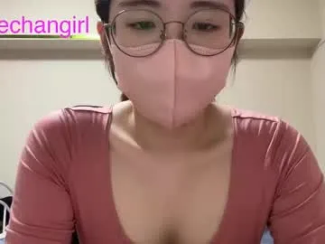 LauraRiccoo – webcam model profile photo Image 19