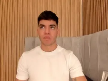 garret_alvin_ – webcam model profile photo Image 6