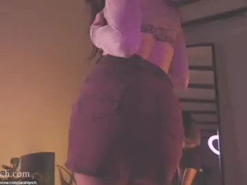 AnnieBasile – webcam model profile photo Image 11