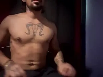 houseofwarrios – webcam model profile photo Image 3