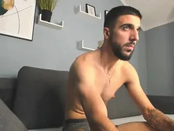 pretur_crubaa – webcam model profile photo Image 8