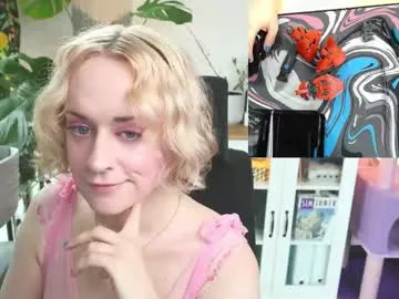 _your_fenka_ – webcam model profile photo Image 2