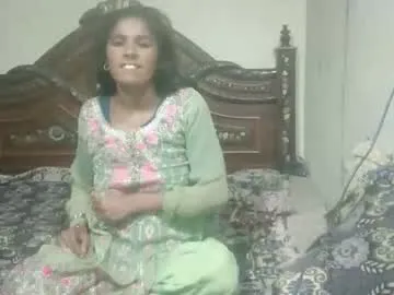 anabel054 – webcam model profile photo Image 15