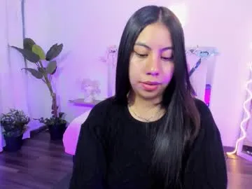 pacho_stormie – webcam model profile photo Image 4