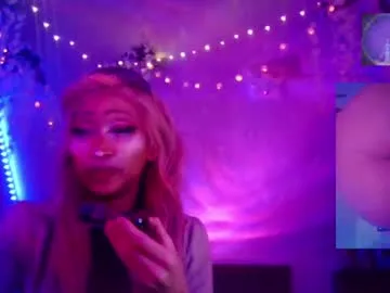 _your_fenka_ – webcam model profile photo Image 13