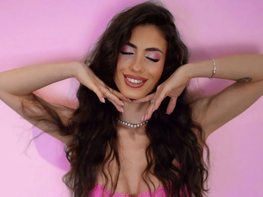 AishaDupont's Thumb Image