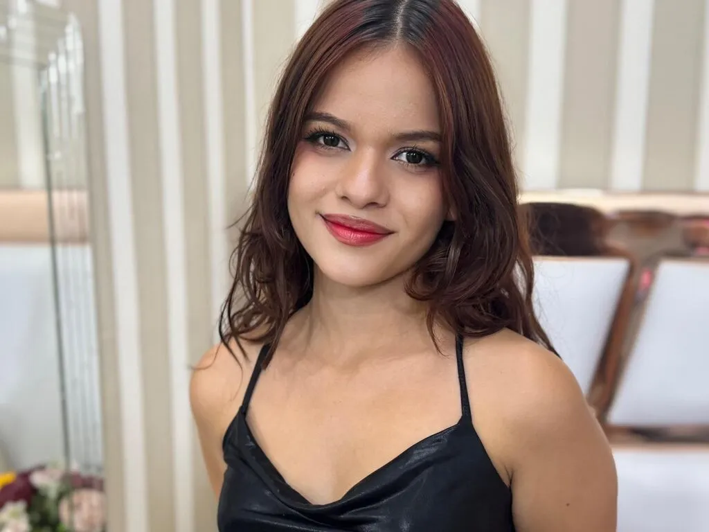 EmmaMarote – webcam model profile photo